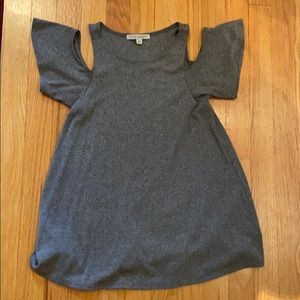 Knit gray cold shoulder top